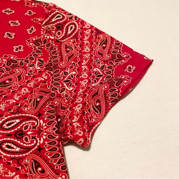 Streetwear Society Paisley Red Bandana Womens Tshirt Size XL Shirt - Picture 12 of 16